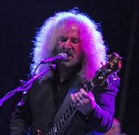 Bild zum Event 'BARCLAY JAMES HARVEST feat. Les Holroyd'